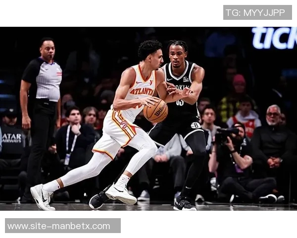 克拉克斯顿表现出色9投6中贡献14分6篮板3助攻1抢断1盖帽助球队获胜