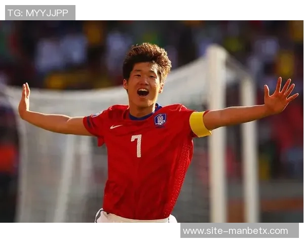 祝福朴智星45岁生日快乐曼联社交媒体发文庆祝传奇球员的特别日子 祝福朴智星45岁生日快乐曼联社交媒体发文庆祝传奇球员的特别日子